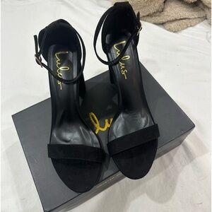 Lulus heels